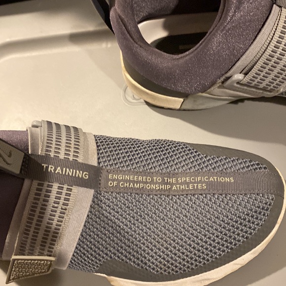 Nike met con sport as good as new. My son outgrew them after wearing them once! - Picture 2 of 8